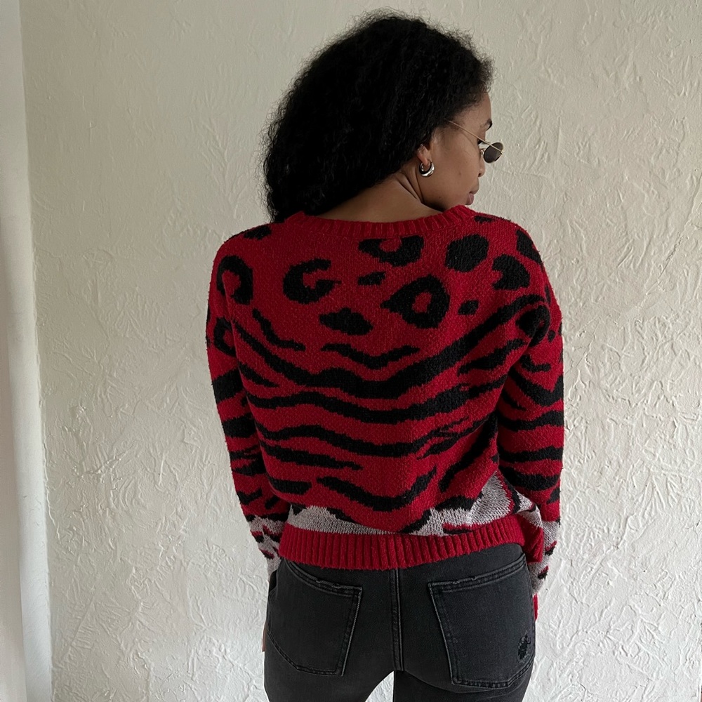 Sweater - Picture 2 of 2